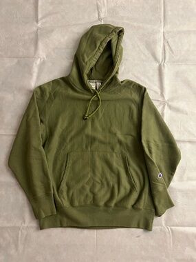 Champion Reverse Weave Hoodie size small